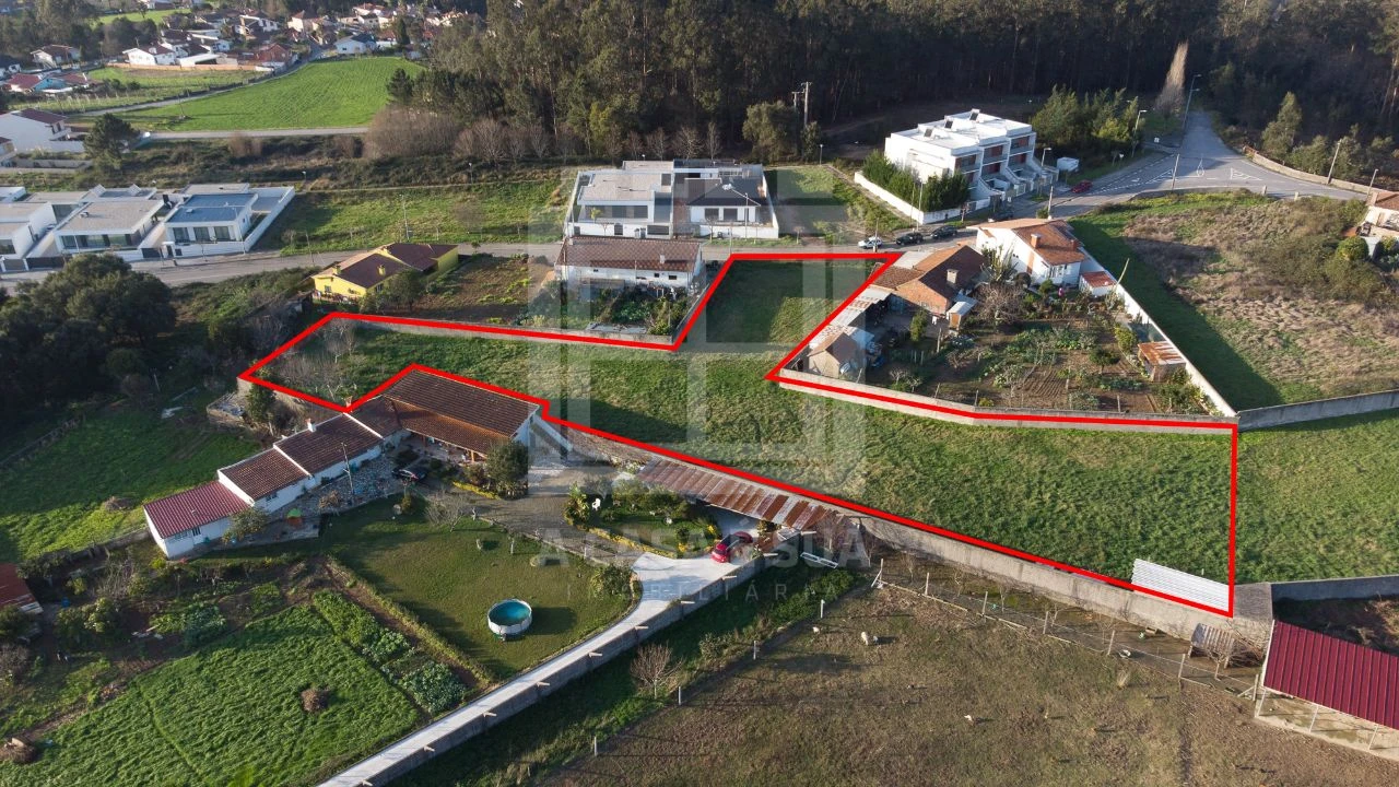 Terreno P/ Prédio para Venda em Badoucos Foto 6