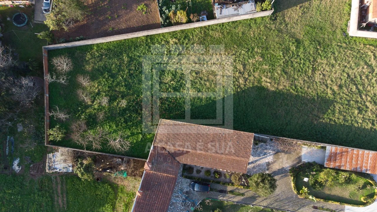 Terreno P/ Prédio para Venda em Badoucos Foto 9