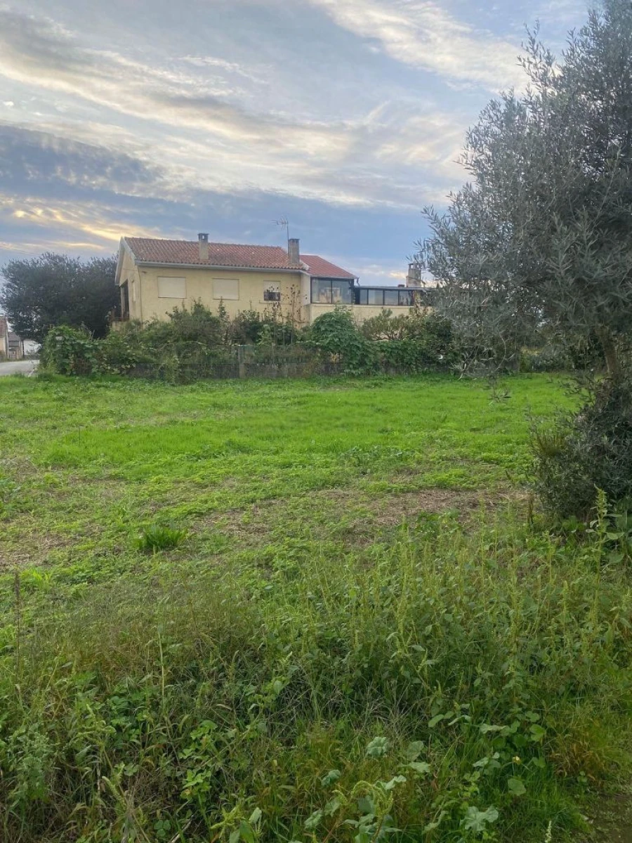 Moradia T2 para Venda em Sangalhos Foto 12