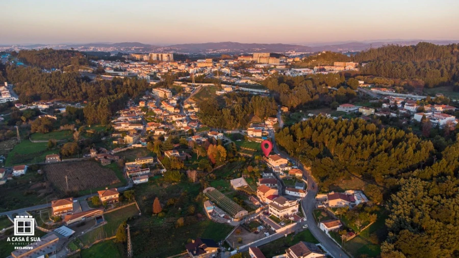 Terreno P/ Prédio para Venda em Covelo Foto 13