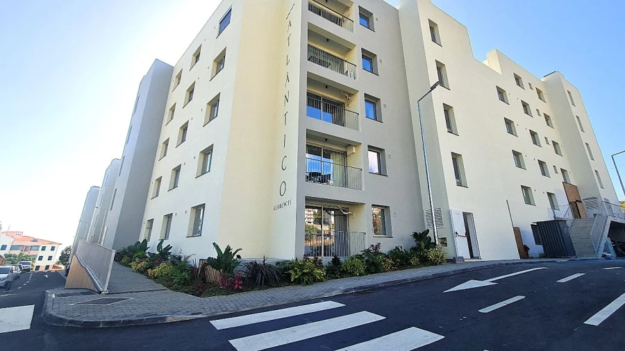 Apartamento T1 para Arrendamento em Câmara de Lobos Foto 13