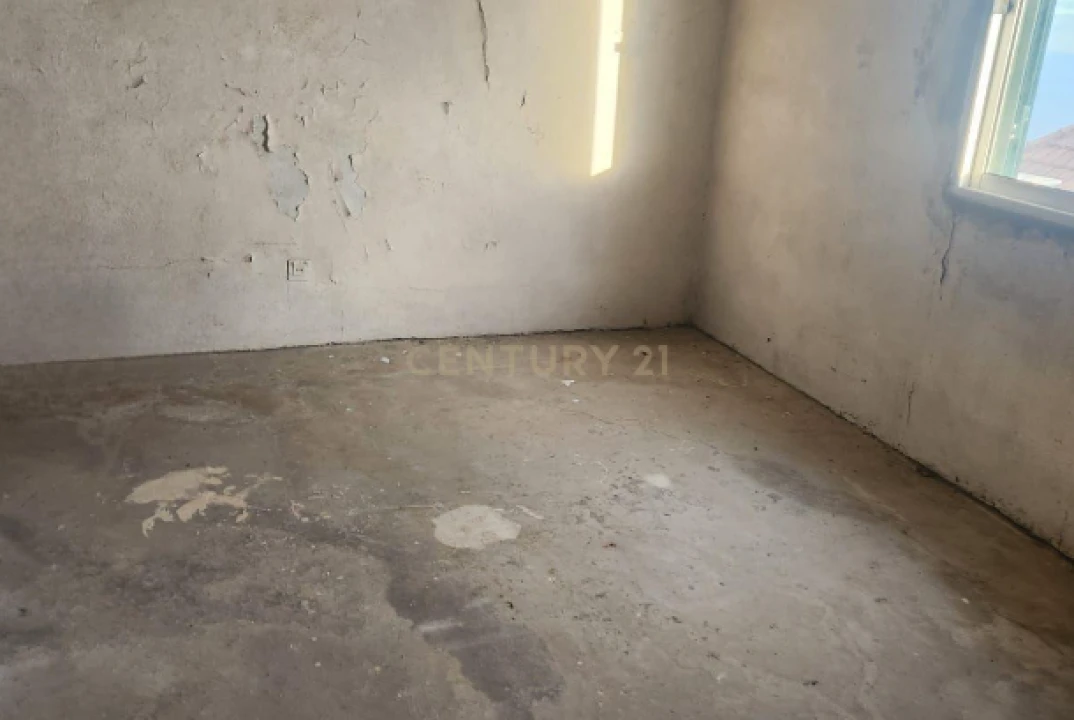 Moradia T4 para Venda em Prazeres Foto 15