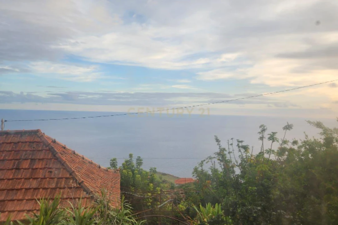 Moradia T4 para Venda em Prazeres Foto 17