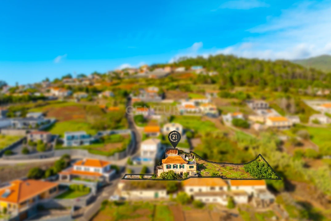 Moradia T4 para Venda em Prazeres Foto 22