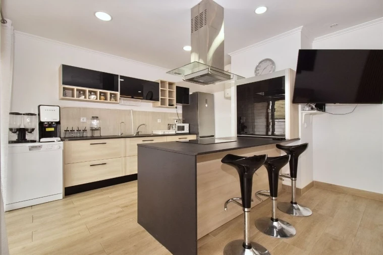 Apartamento T2 para Venda em Setúbal Foto 8