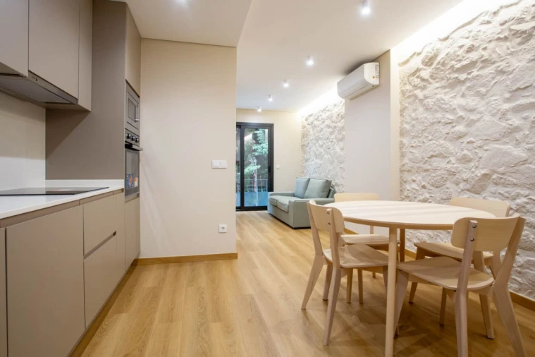 Apartamento T1 para Arrendamento em Braga Foto 8