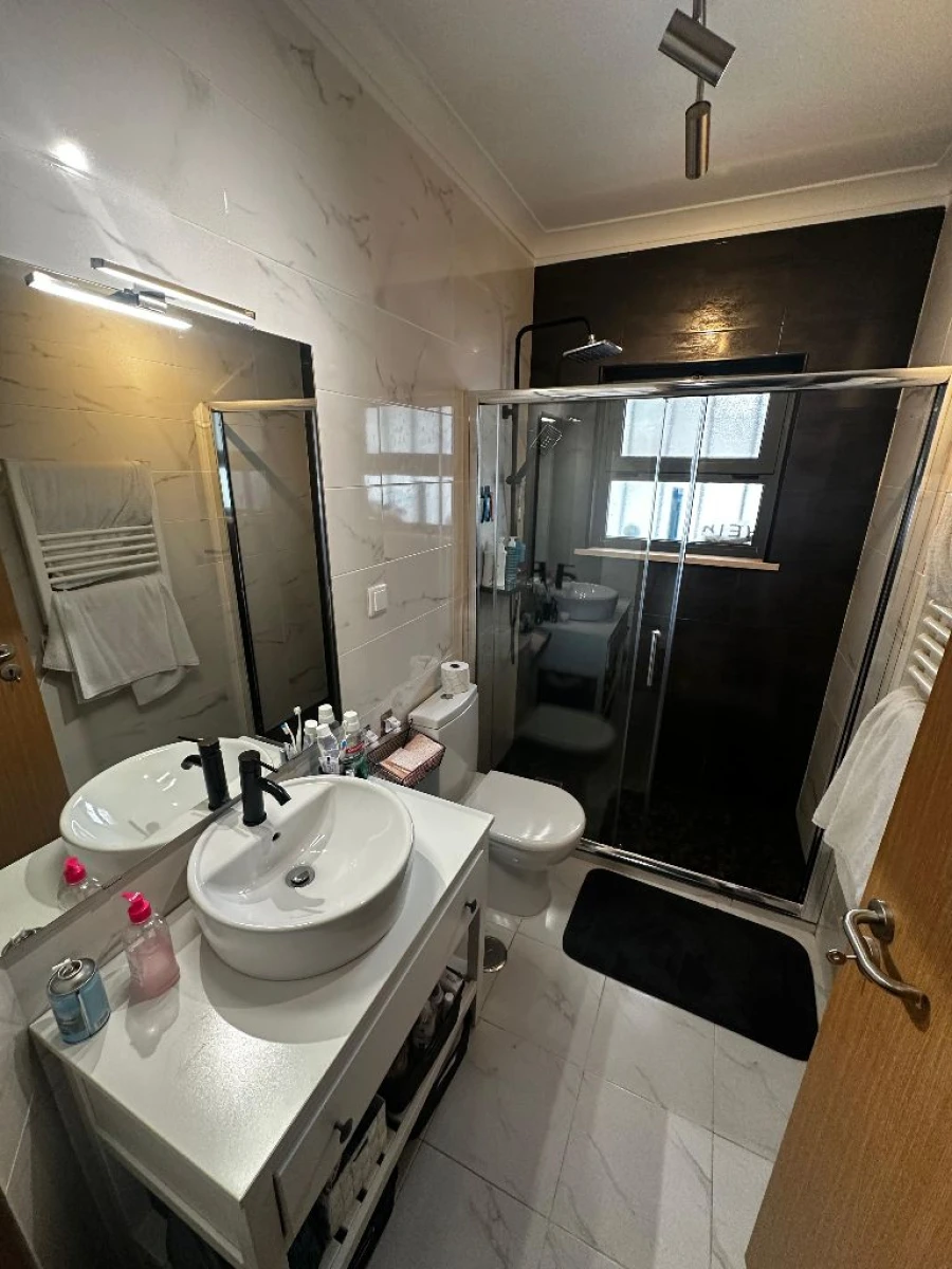 Moradia T2 para Venda em Faro Foto 5