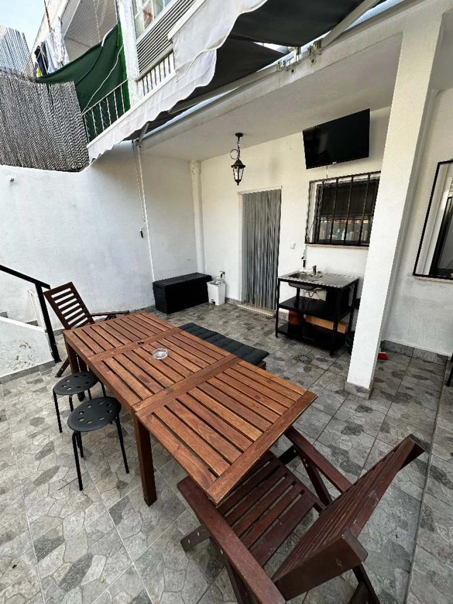 Moradia T2 para Venda em Faro Foto 8