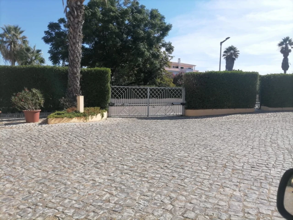 Apartamento T1 para Arrendamento em Alvor Foto 4