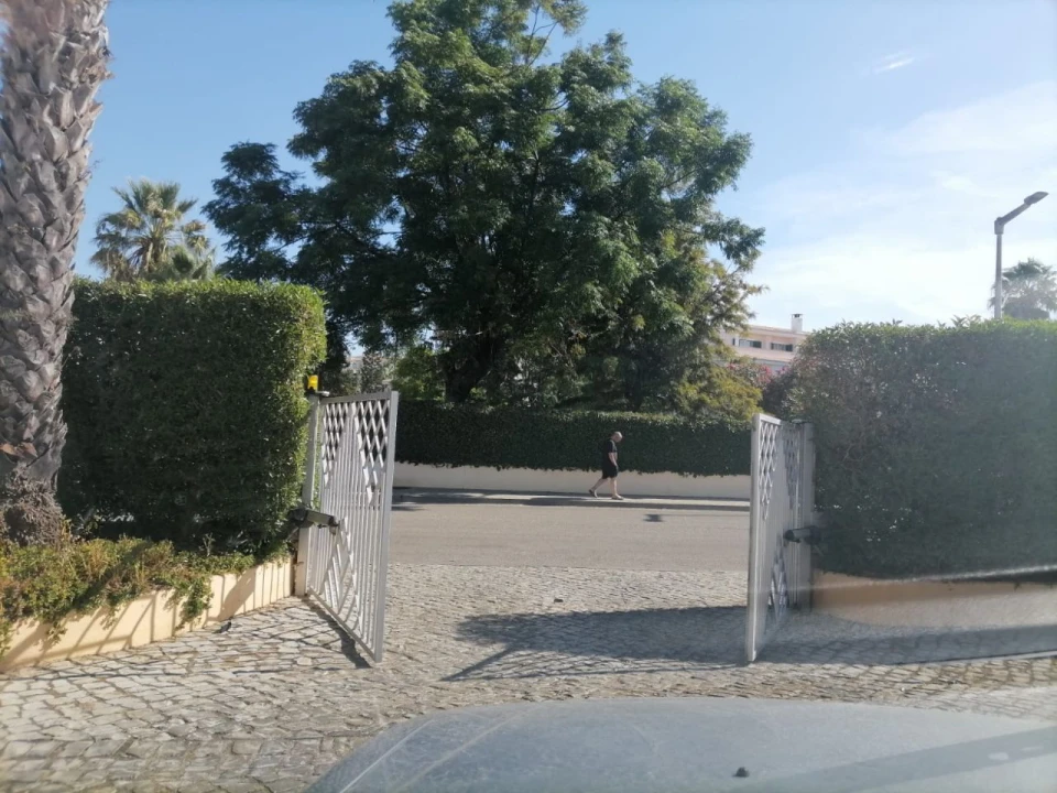 Apartamento T1 para Arrendamento em Alvor Foto 5