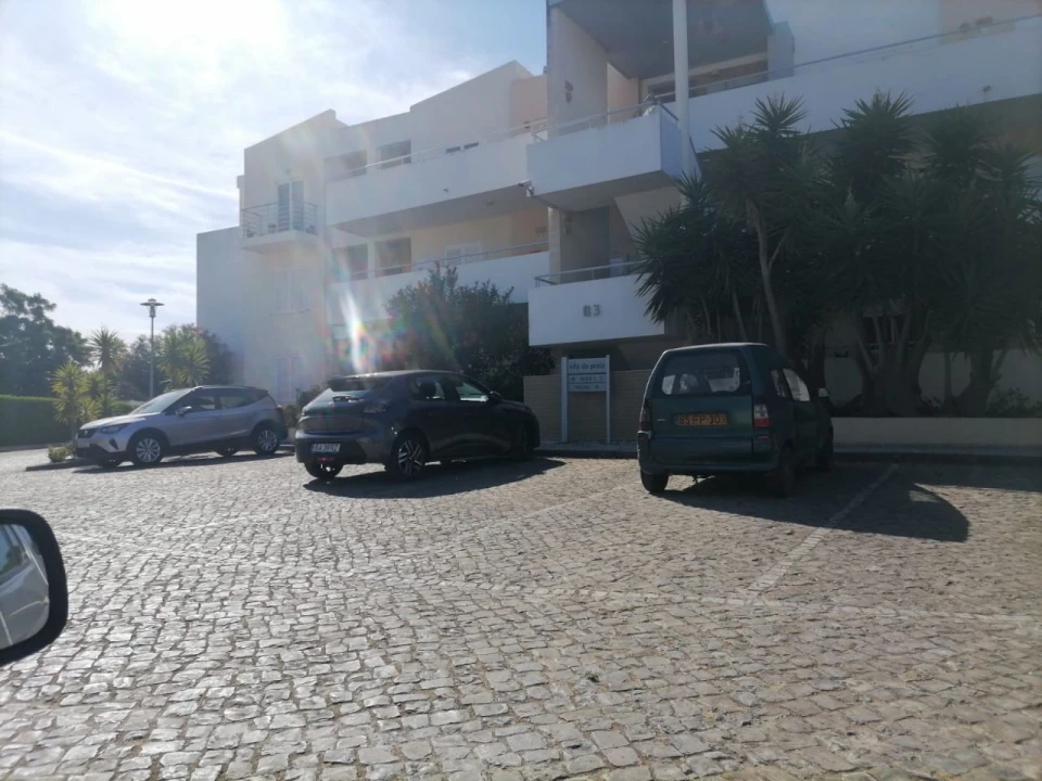 Apartamento T1 para Arrendamento em Alvor Foto 8