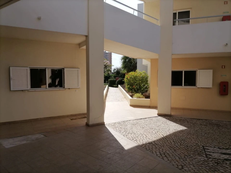 Apartamento T1 para Arrendamento em Alvor Foto 44