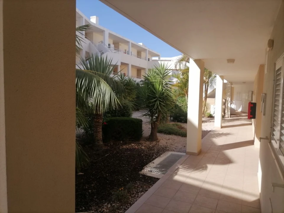 Apartamento T1 para Arrendamento em Alvor Foto 46