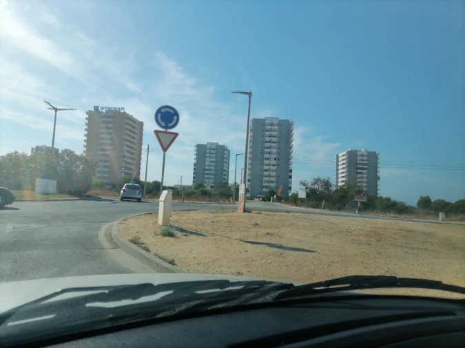 Apartamento T1 para Arrendamento em Alvor Foto 2
