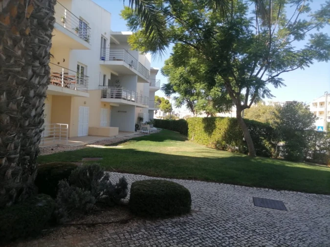 Apartamento T1 para Arrendamento em Alvor Foto 17