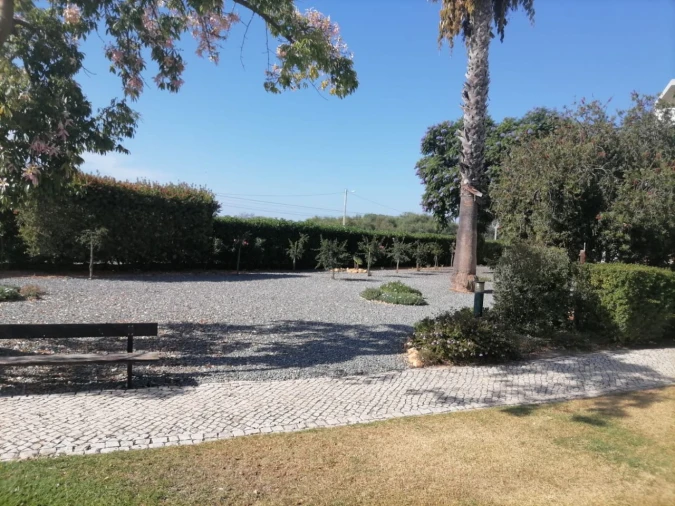 Apartamento T1 para Arrendamento em Alvor Foto 34