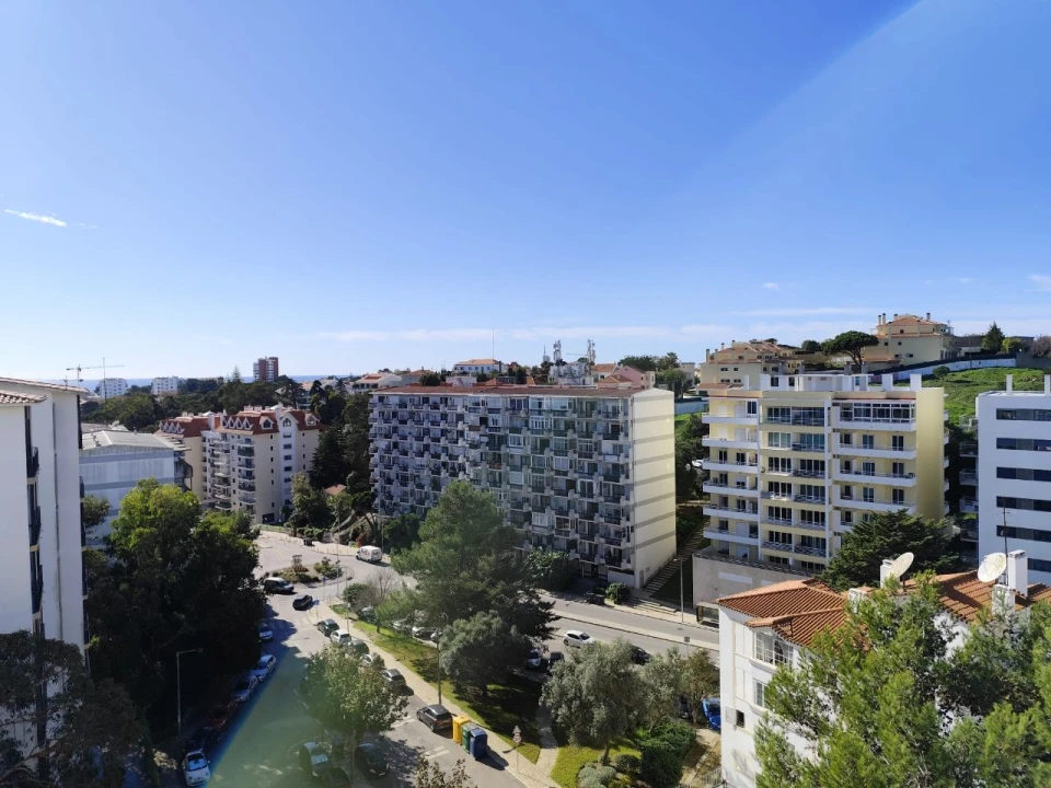 Apartamento T2 para Arrendamento em Estoril Foto 5