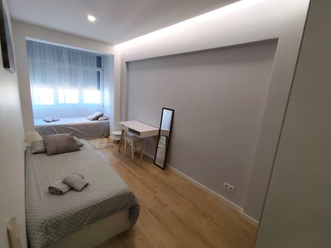 Apartamento T2 para Arrendamento em Estoril Foto 8
