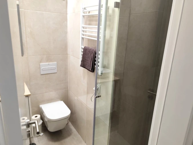 Apartamento T2 para Arrendamento em Estoril Foto 7