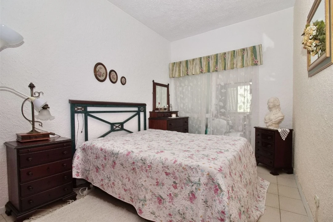 Apartamento T1 para Venda em Sesimbra Foto 6