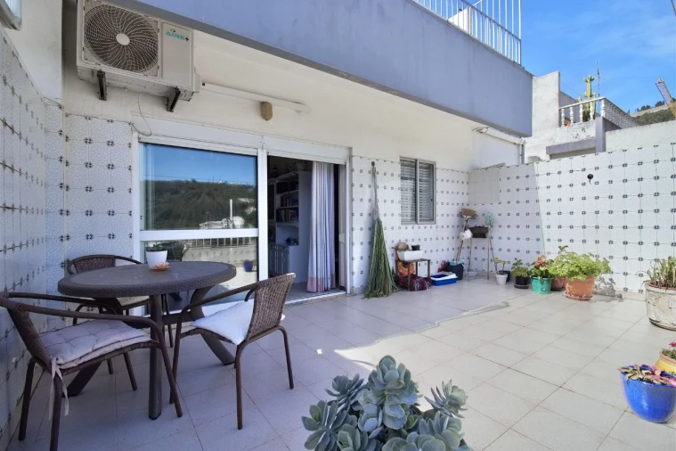 Apartamento T1 para Venda em Sesimbra Foto 8