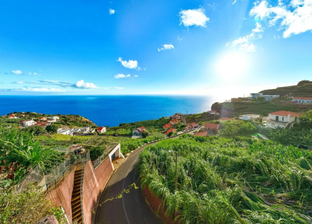 Moradia T3 para Venda em Canhas Foto 3