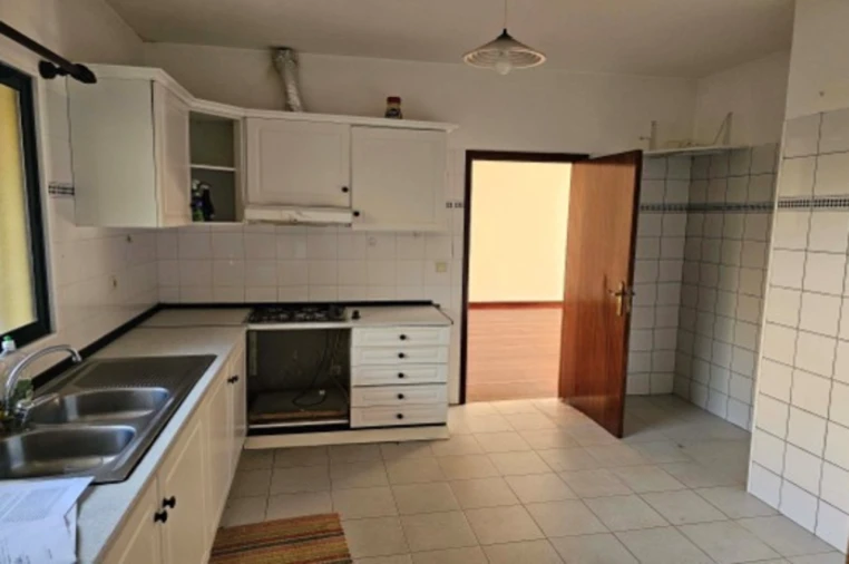 Apartamento T2 para Venda em Santa Cruz Foto 6