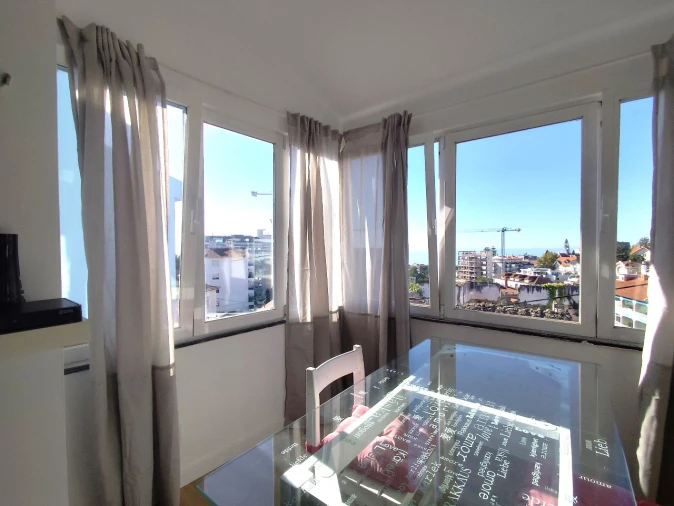 Apartamento T0 para Arrendamento em Monte Estoril Foto 7