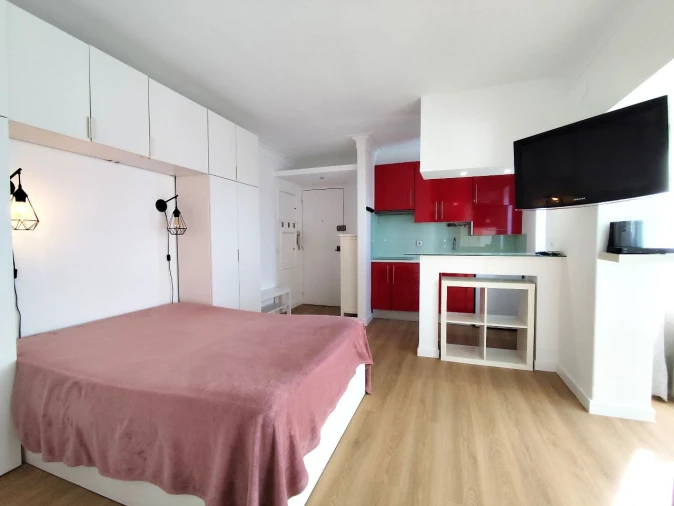 Apartamento T0 para Arrendamento em Monte Estoril Foto 1