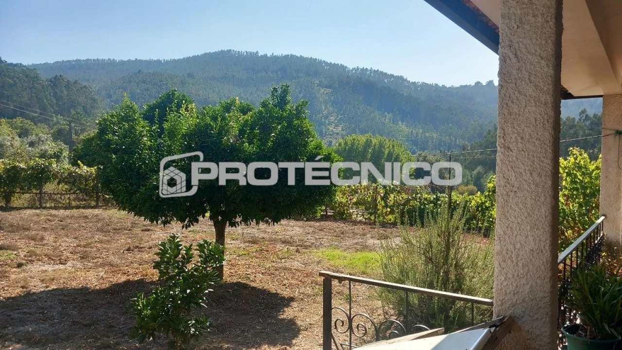 Moradia T3 para Venda em Ribança Foto 7