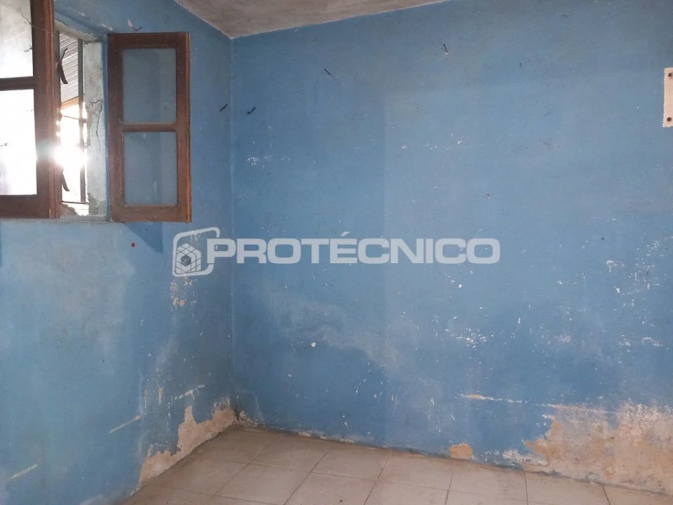 Moradia T3 para Venda em Alquerubim Foto 8