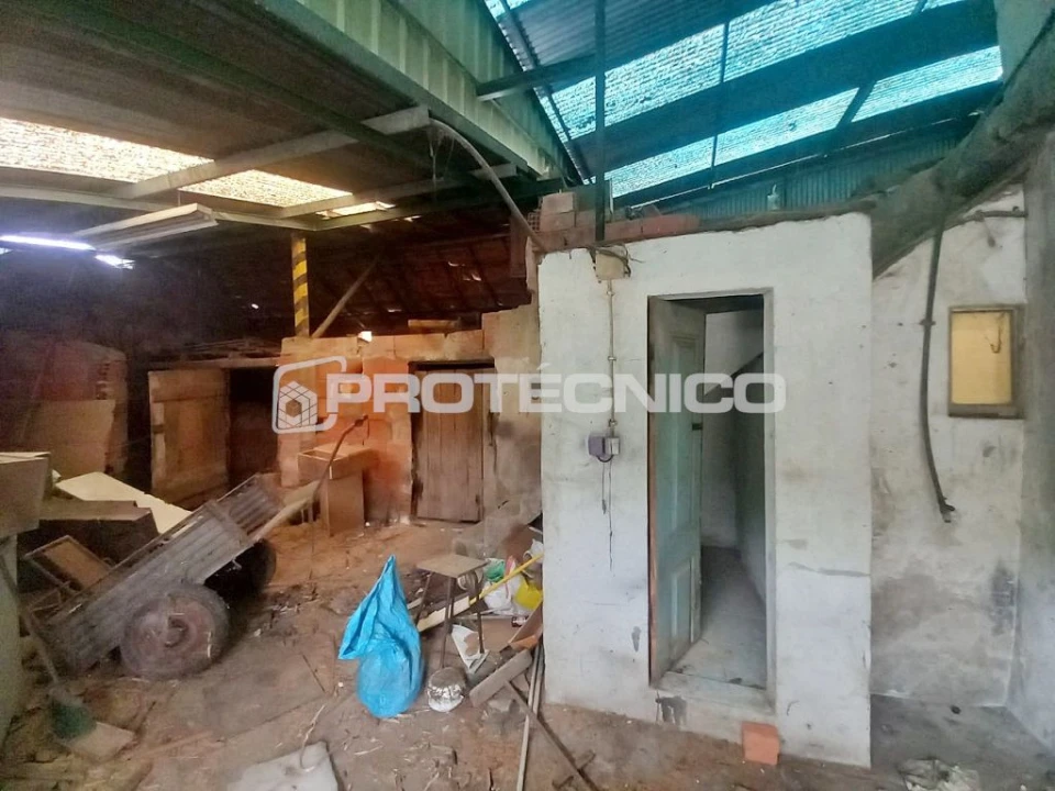 Moradia T3 para Venda em Alquerubim Foto 23