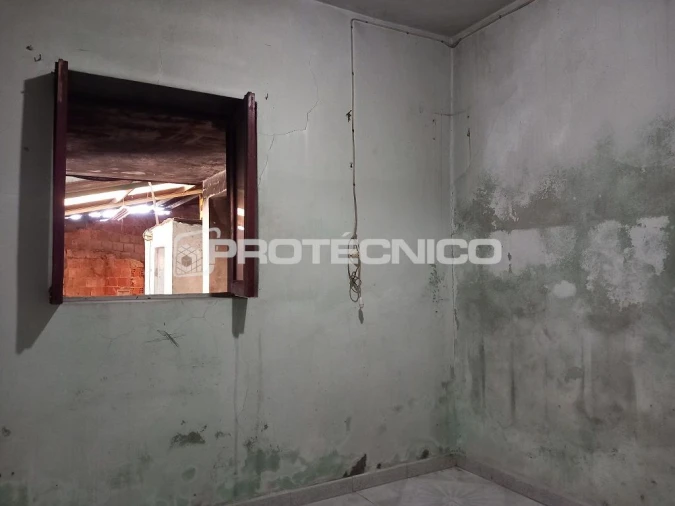 Moradia T3 para Venda em Alquerubim Foto 12