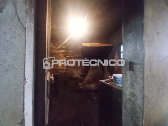 Moradia T3 para Venda em Alquerubim Foto 17