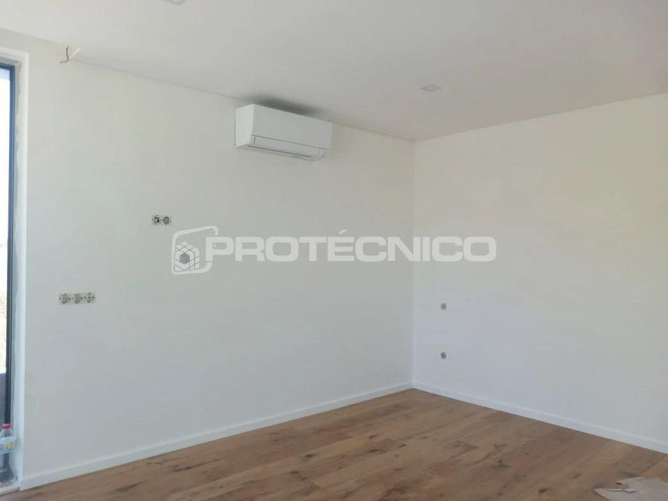 Moradia T3 para Venda em Aveiro Foto 12