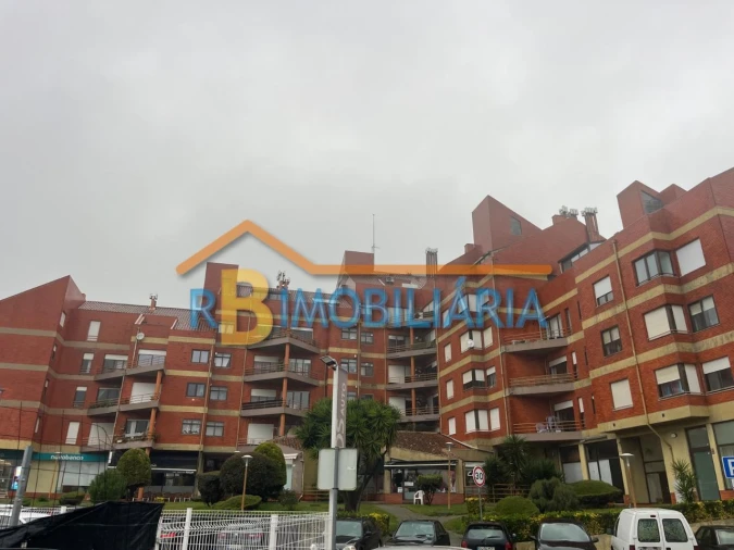 Apartamento T1 para Venda em Santa Maria de Lamas