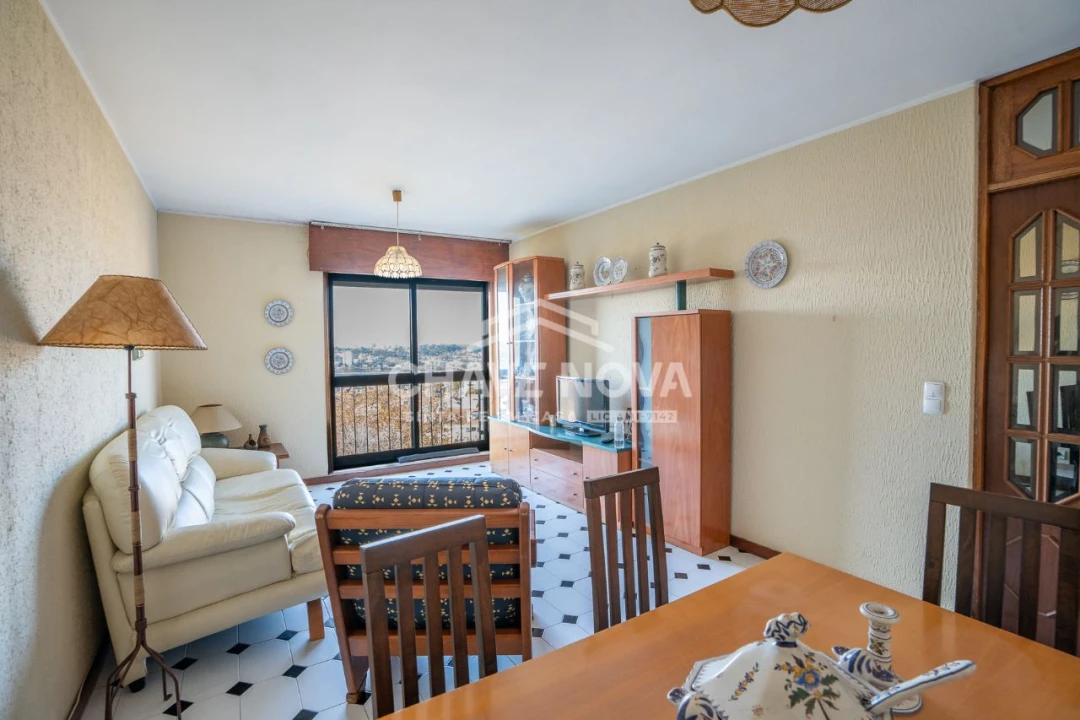 Apartamento T3 para Venda em Vila Nova de Gaia Foto 3