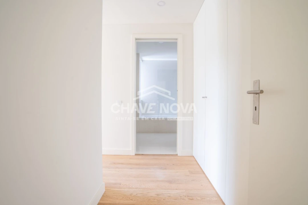 Apartamento T2 para Arrendamento em Vila Nova de Gaia Foto 8