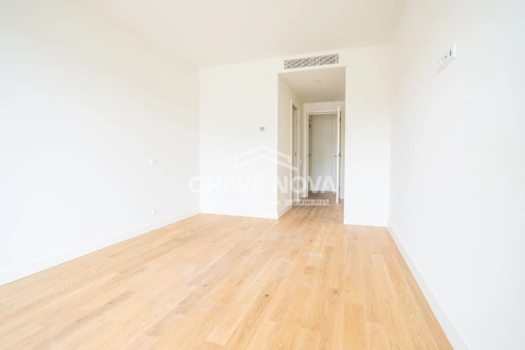 Apartamento T2 para Arrendamento em Vila Nova de Gaia Foto 6