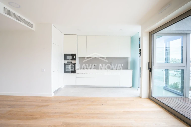 Apartamento T2 para Arrendamento em Vila Nova de Gaia Foto 2