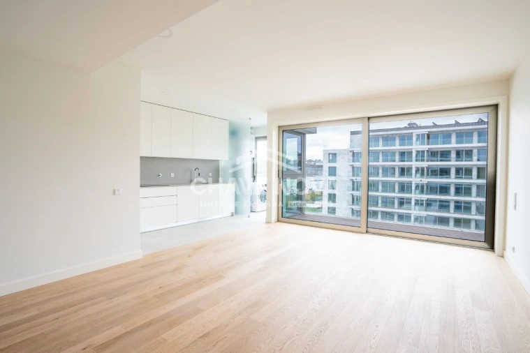 Apartamento T2 para Arrendamento em Vila Nova de Gaia Foto 3