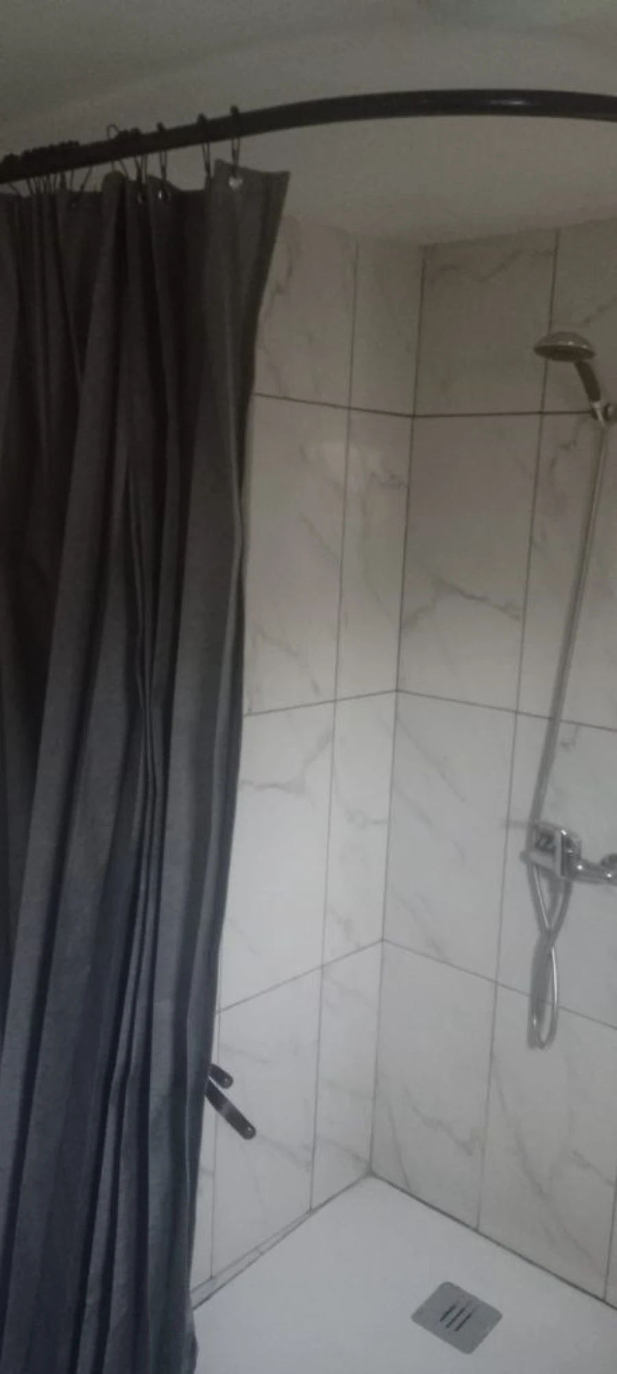 Quarto para Arrendamento em Coimbra Foto 12