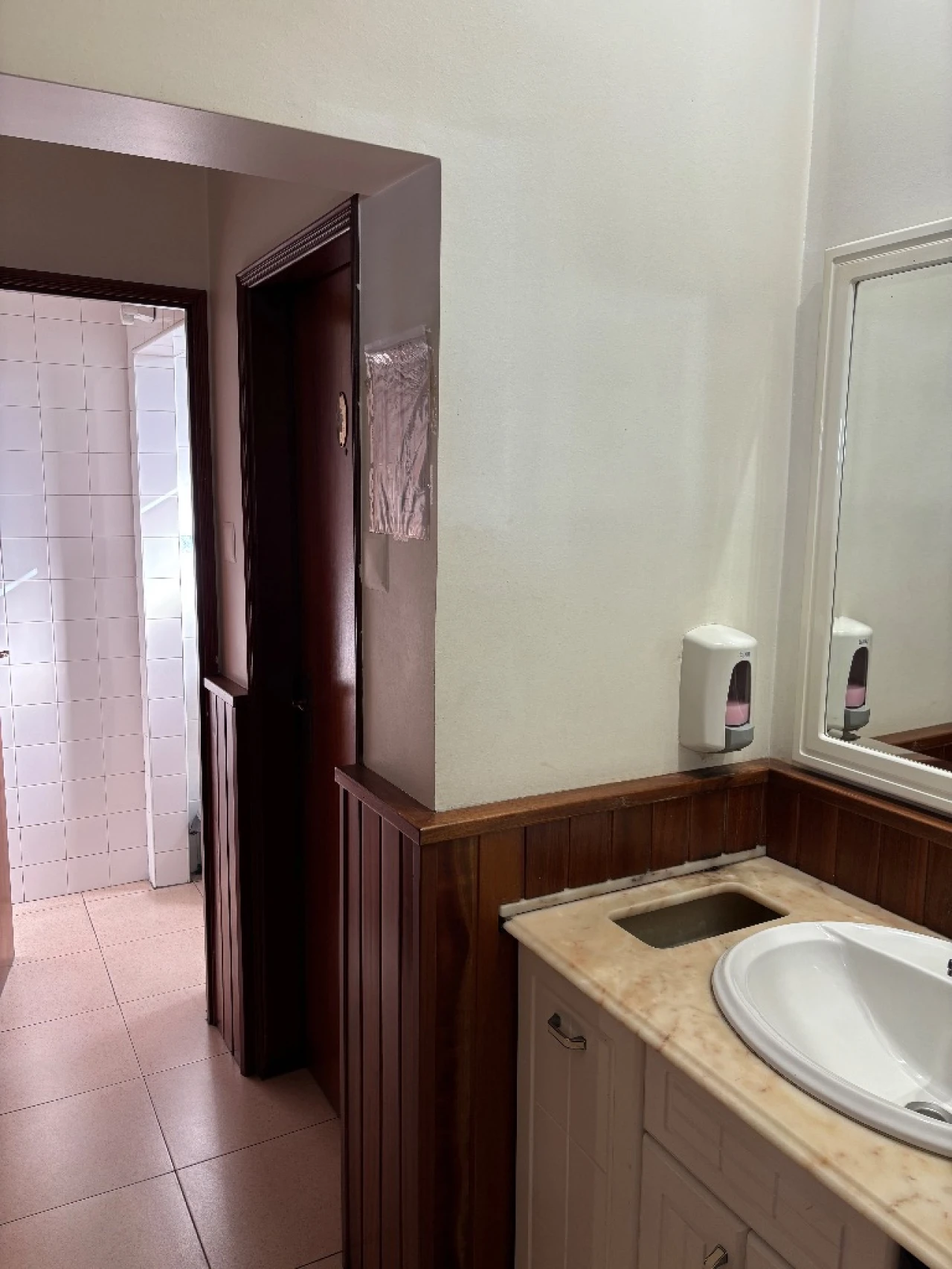 Loja para Venda em Leiria Foto 5