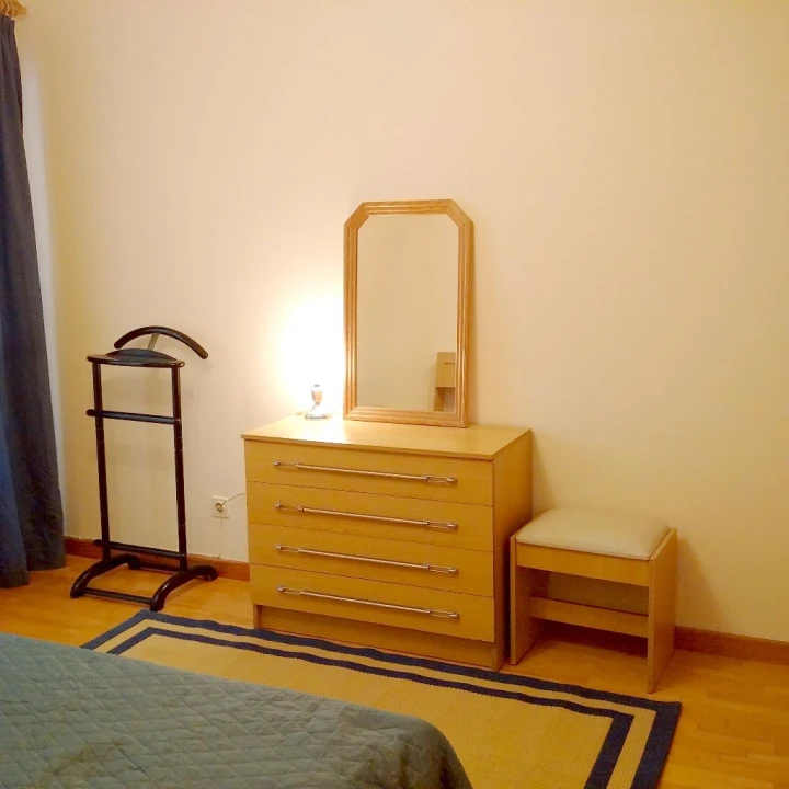 Apartamento T2 para Arrendamento em Faro Foto 19