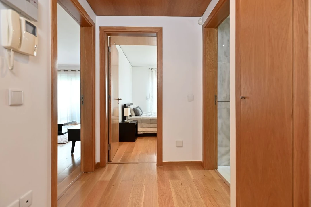 Apartamento T1 para Arrendamento em Costa de Caparica Foto 3