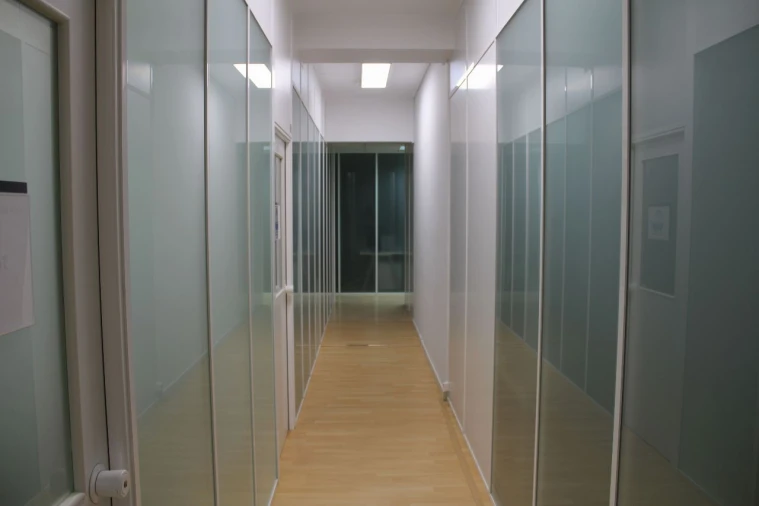 Loja para Venda em Linda a Velha Foto 3