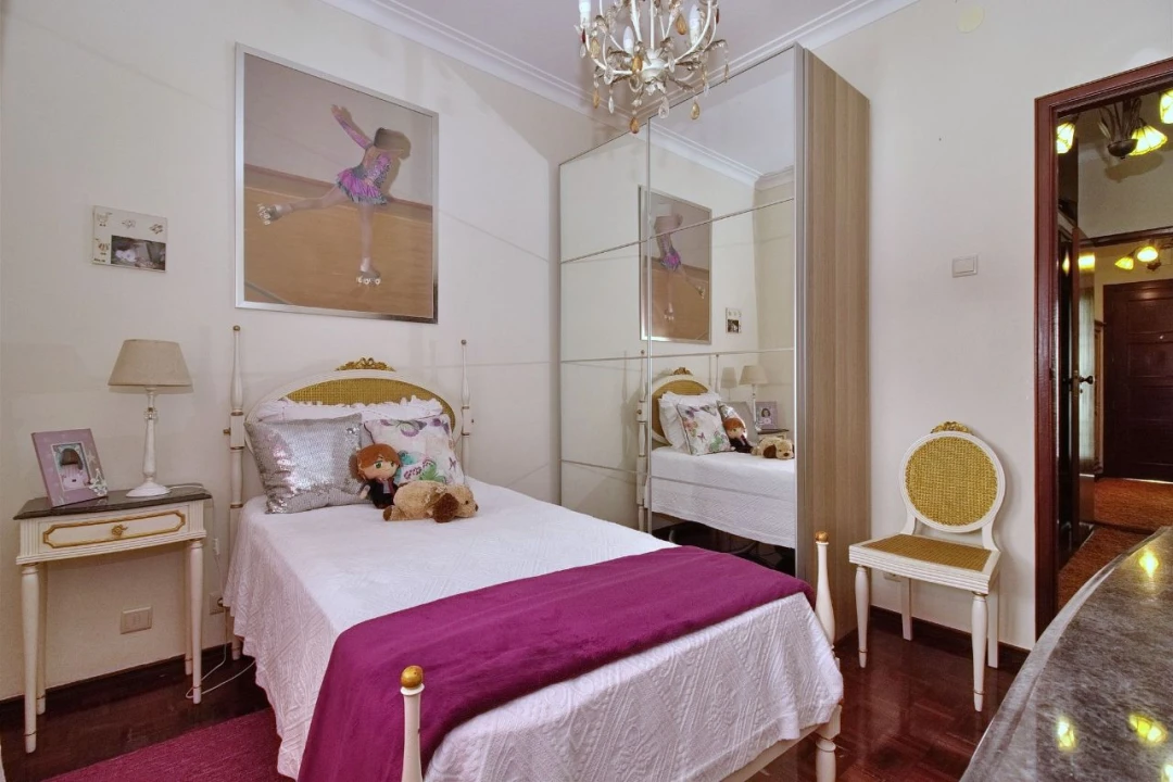 Moradia T3 para Venda em Porto Salvo Foto 9