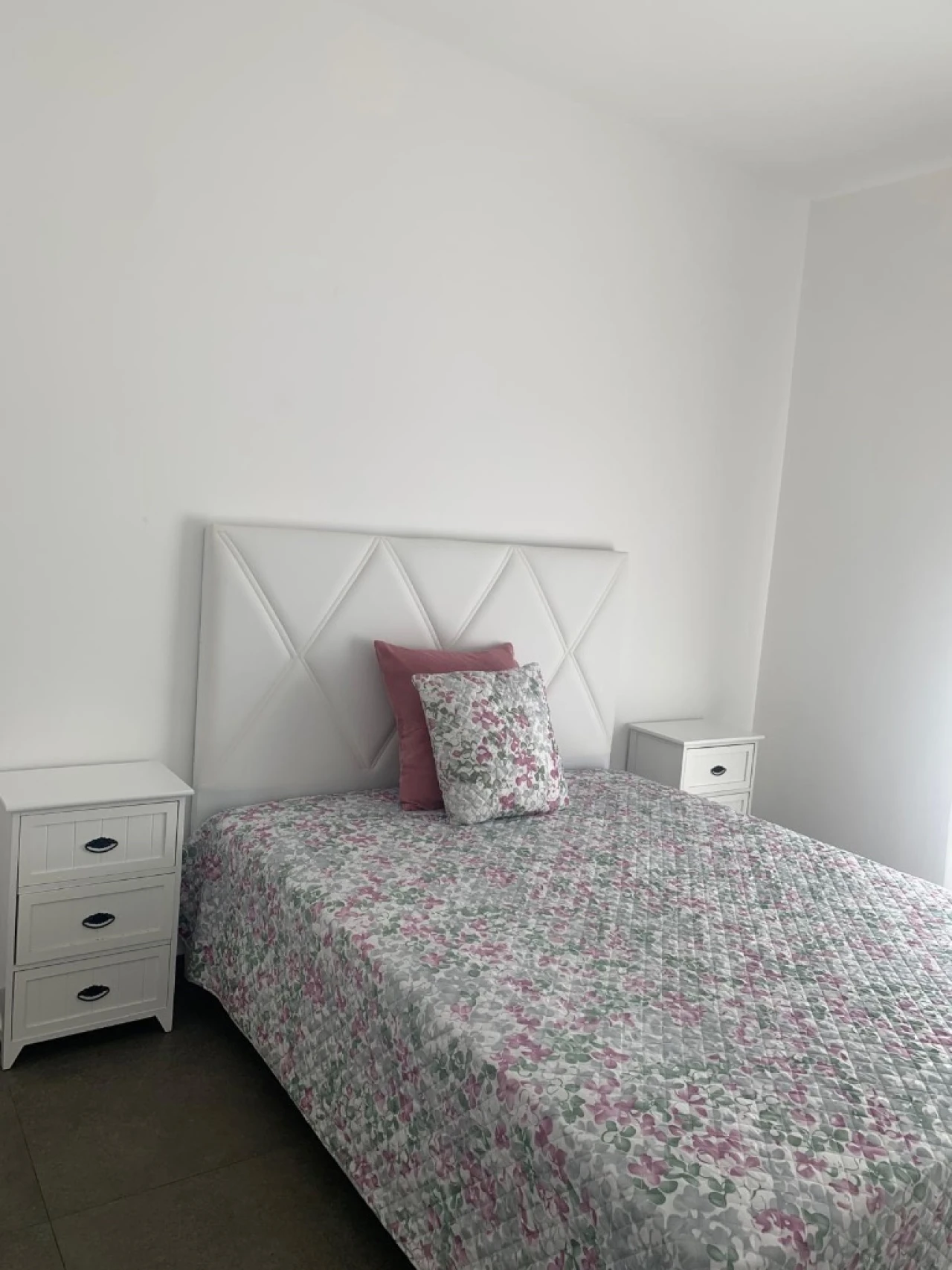 Prédio para Arrendamento em Vila Real de Santo António Foto 2