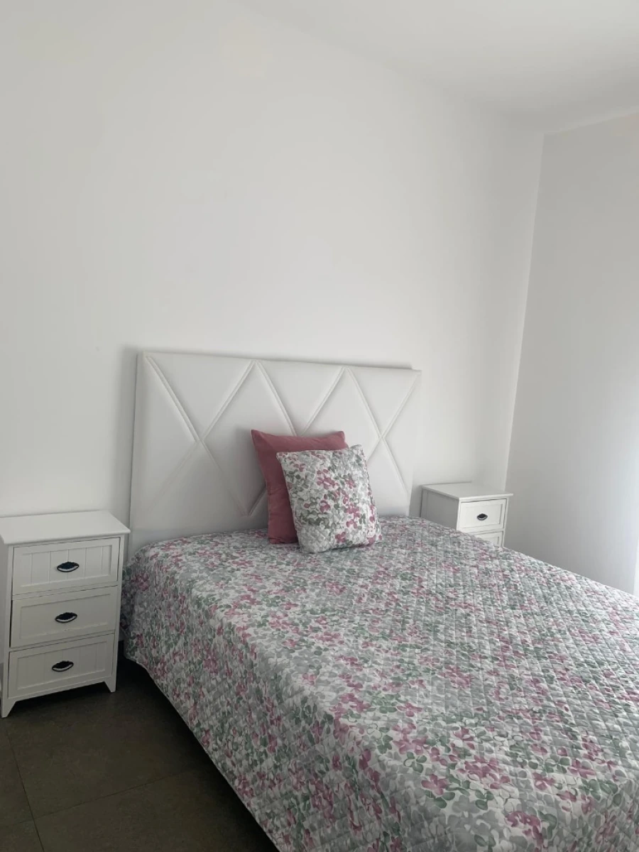 Prédio para Arrendamento em Vila Real de Santo António Foto 2