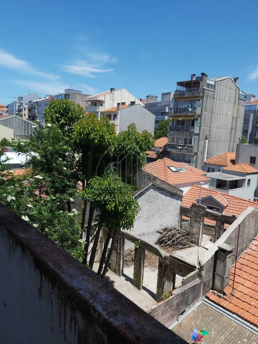 Apartamento T1 para Arrendamento em Porto Foto 14